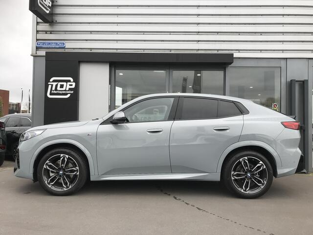 BMW X2 sDrive20i M-sport Automaat