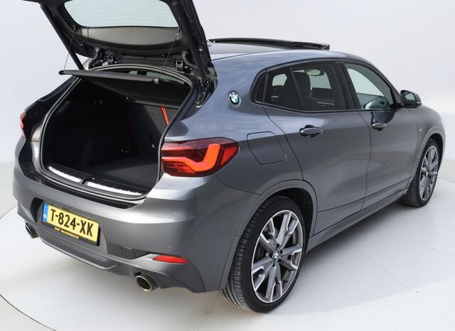 BMW X2 M35iA 306PK HIGH EXECUTIVE M-SPORT HARMAN-KARDON/CAMERA/PANORAMADAK