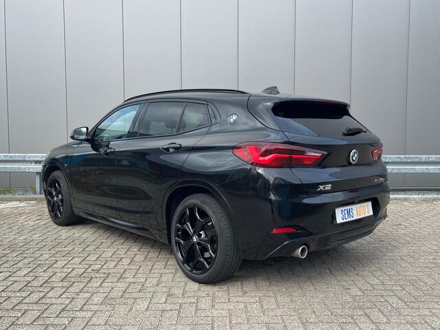 BMW X2 xDrive25e High Executive M-Pakket / Pano / Vol Leder / Haed-up / Key Less