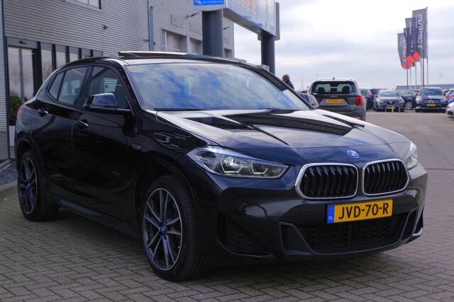 BMW X2 xDrive25e 220 PK High Executive M-Sport PHEV, Panoramadak, LED, Camera