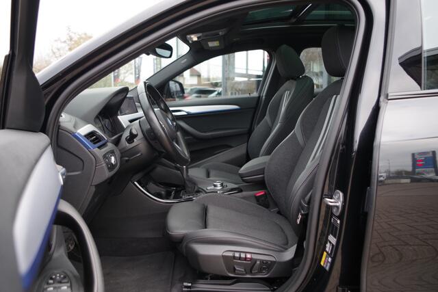 BMW X2 xDrive25e 220 PK High Executive M-Sport PHEV, Panoramadak, LED, Camera