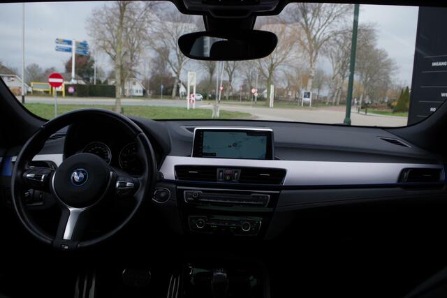 BMW X2 xDrive25e 220 PK High Executive M-Sport PHEV, Panoramadak, LED, Camera