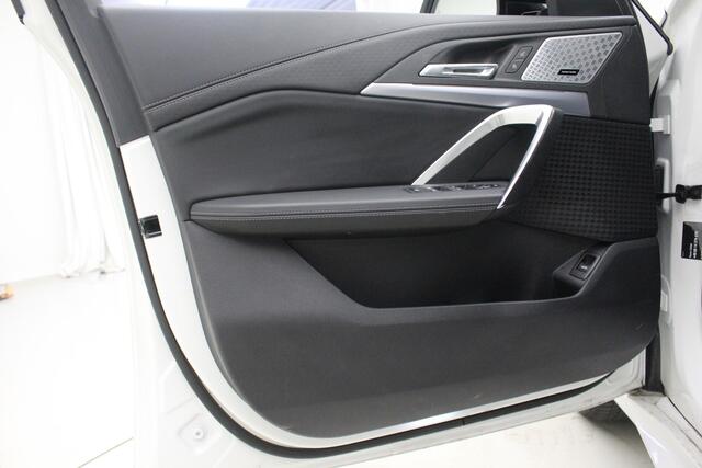 BMW X2 M35i xDrive | CoPilot | 20" | Harman Kardon | Iconic Glow nierengrille