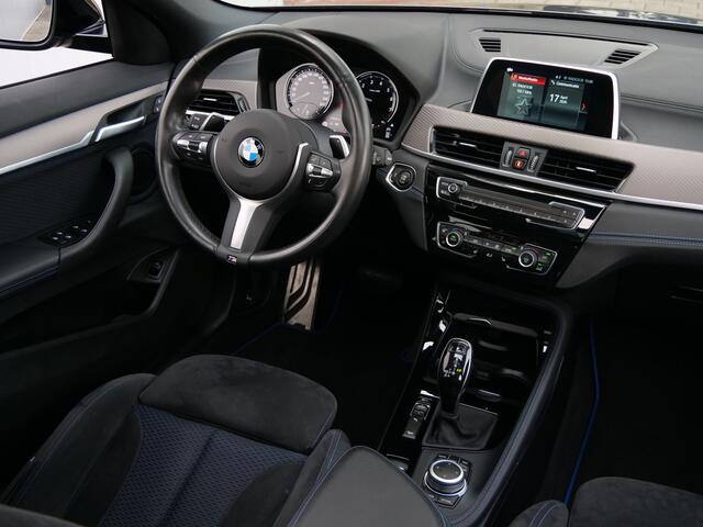 BMW X2 M35i High Executive 306 Pk Automaat Navigatie / Camera / 19 inch / Elektrische achterklep / Pano dak