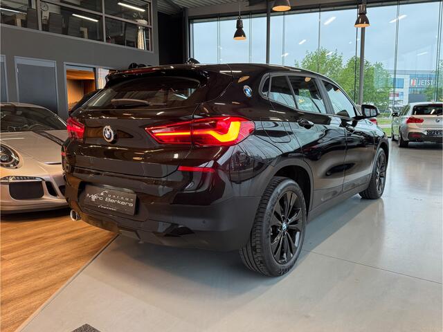 BMW X2 sDrive18i High Exe. aut. Pano HUD stoelverw.