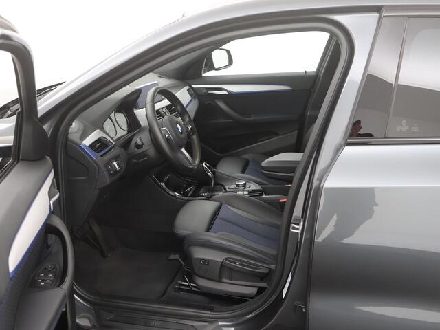 BMW X2 sDrive18i Executive M-Pakket TREKH|CAMERA|NAVI|LED|19INCH|STOELVERW|ELEK.ACHTERKLEP