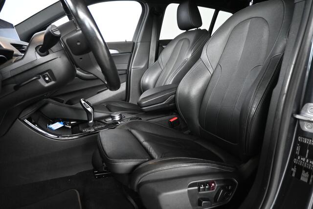 BMW X2 sDrive20i High Executive M Sport Clima LED Cruise control Akrapovic Harman/Kardon 100% Onderhouden Inruil Mogelijk!