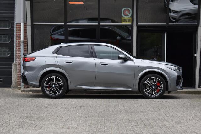 BMW X2 sDrive20i Launch Edition M-Pakket Pano Harman/Kardon Camera