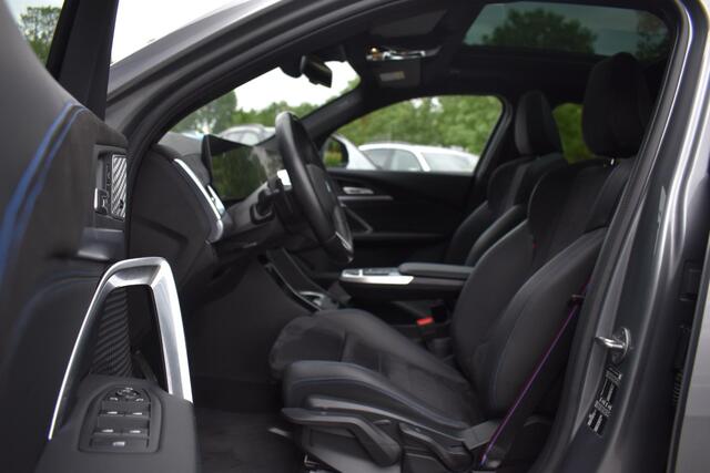 BMW X2 sDrive20i Launch Edition M-Pakket Pano Harman/Kardon Camera