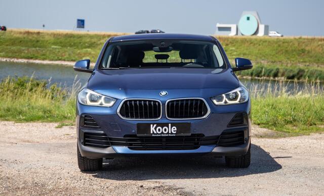 BMW X2 xDrive25e Executive CAMERA / PLUG IN HYBRID / STOELVERWARMING / DEALER ONDERHOUDEN