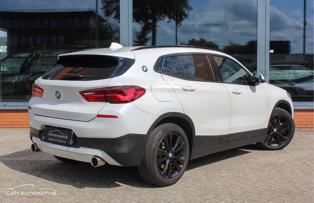 BMW X2 xDrive25e PANO CAMERA CARPLAY STOELVERWARMING .