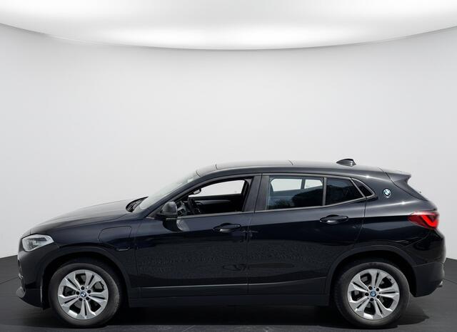 BMW X2 xDrive25e 220PK HIGH EXECUTIVE HEAD-UP/CAMERA/ELEKTR.KLEP