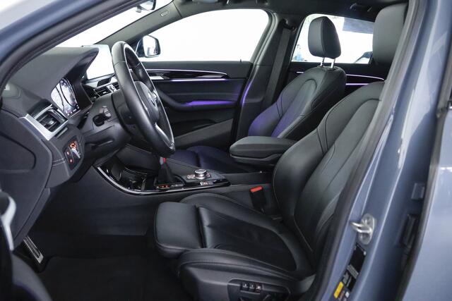BMW X2 xDrive25e M-Sport / Opendak / Pilot assist / Memory / HUD