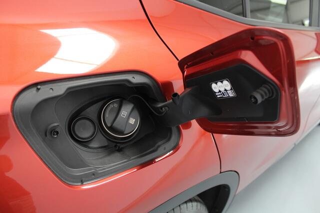 BMW X2 xDrive25e Executive, PHEV HYBRIDE |, RIJKLAAR | HEAD-UP SIAPLAY | CAMERA | FULL LED