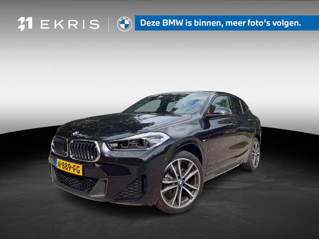 BMW X2 sDrive18i M Sportpakket | 19 inch LM M Dubbelspaak | Trekhaak met afneembare kogel | BMW Head-Up Display | Extra getint glas