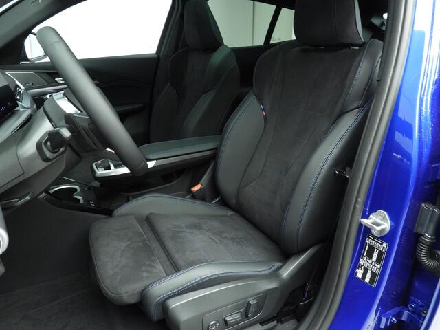 BMW X2 sDrive20i M-Sportpakket Pro / Panoramadak / Trekhaak / Harman-Kardon / Driving assist plus / Alu wielen 20 inch