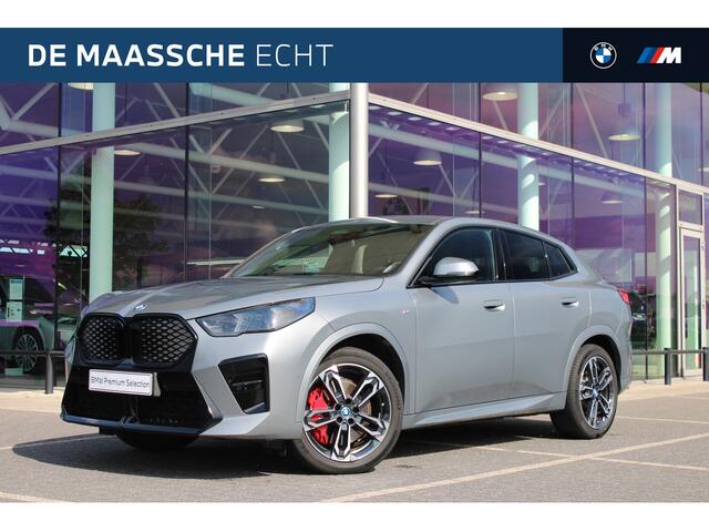 BMW X2 iX2 xDrive30 M Sport / Sportstoelen / Comfort Access / Harman-Kardon / Achteruitrijcamera / Adaptieve LED / Stoelverwarming