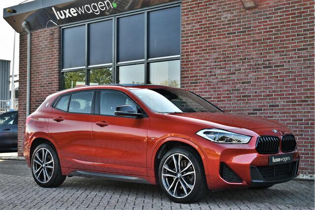 BMW X2 xDrive25e M-Sport | Pano | HUD | Sunset orange | 19 inch | Camera
