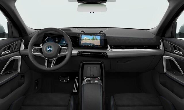 BMW X2 iX2 xDrive30 67 kWh M Sport Edition M Sportpakket Pro | Innovation Pack | Harman Kardon | Panoramadak