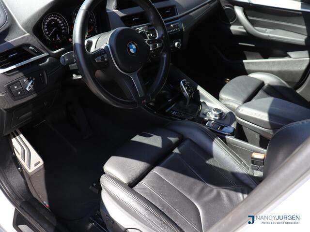 BMW X2 sDrive20i High Executive Edition | M-Pakket | Cruise Control met Remfunctie | Pano | Stoelverwarming | Leer | Elek. Kofferklep | Draadloos Opladen | Privacy Glas | Navi | HiFi-Audio | LED | DAB | Performance Control | M Sport-Chassis