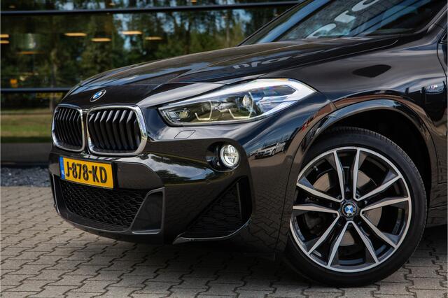 BMW X2 sDrive20i High Executive M-Sport , Panoramadak, Head-up display, Memory, Head-up display,