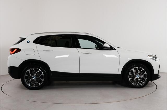 BMW X2 xDrive25e Business Edition Plus | SOH 92% | Camera | M-sport interieur | Cruise adaptief |
