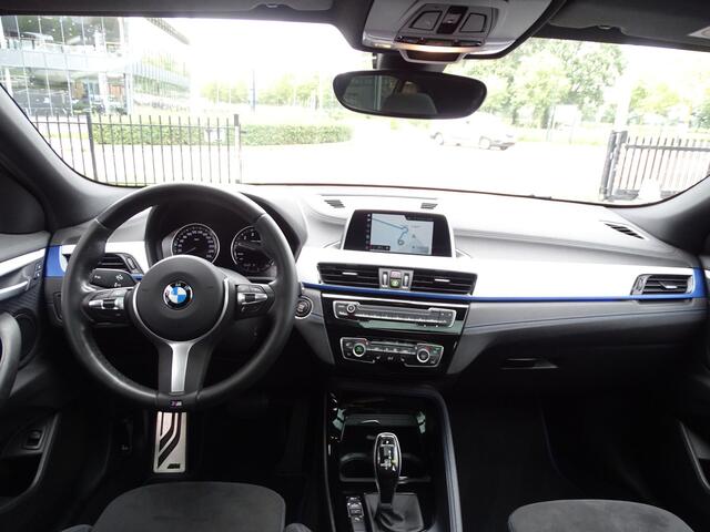 BMW X2 sDrive18i High Exe M Sport Pano.Dak Comfort Access Camera Park.Ass Memory Stoelen 19'' LM Velgen
