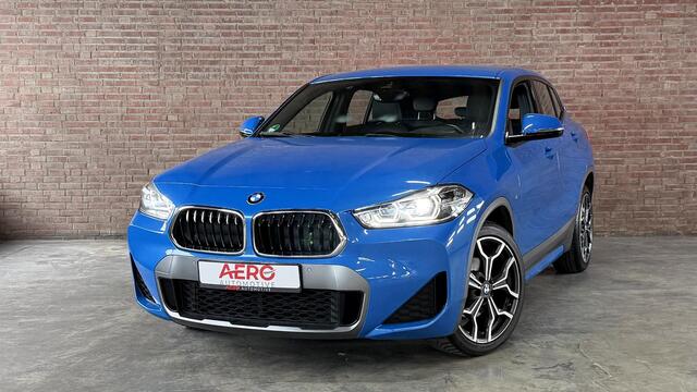 BMW X2 sDrive18i High Executive M-Sport / Leder / Navi / Camera / ALLSEASON