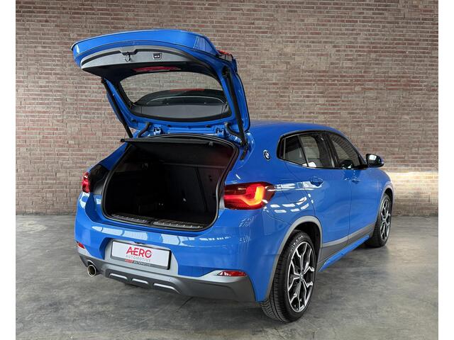 BMW X2 sDrive18i High Executive M-Sport / Leder / Navi / Camera / ALLSEASON