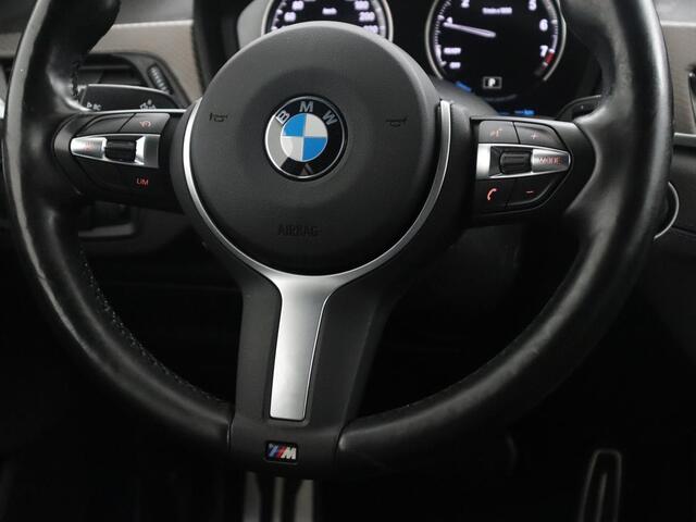 BMW X2 xDrive25e High Executive | Pano-Dak | Stoelverwarming | LED | Navigatie |