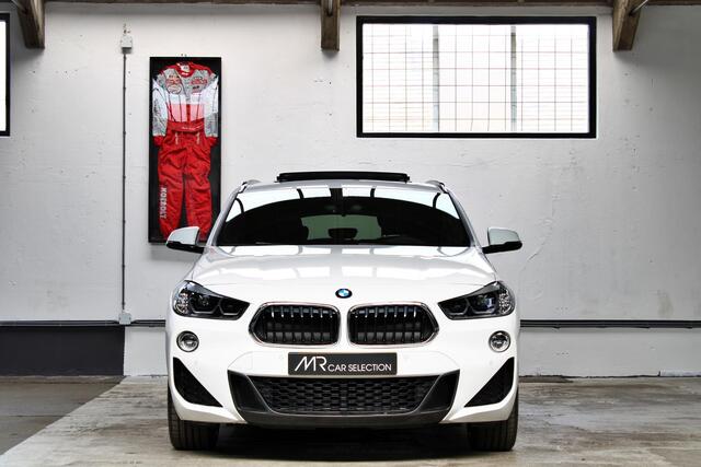 BMW X2 sDrive20i High Executive Edition M Sport | 20" | Apple Car Play | Panoramadak | Dealer onderhouden