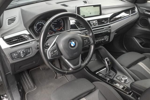 BMW X2 sDrive 18i Advantage Plus | Trekhaak | Navigatie