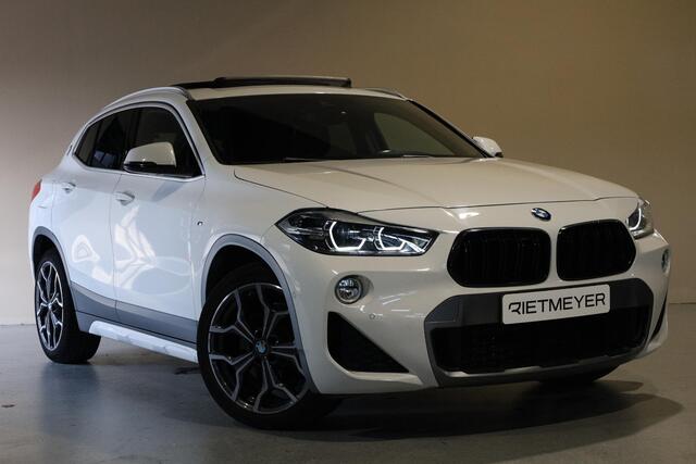 BMW X2 sDrive20i High Executive |Pano |Stoelverw.
