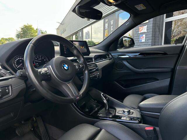 BMW X2 sDrive18i High Executive, M-pakket, Automaat, Cruise, Head-up, Camera, Navi, PDC, NAP
