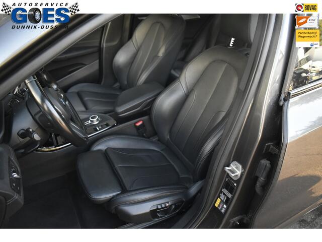 BMW X2 xDrive25e High Executive | M-pakket | Leder | Stoelverwarming
