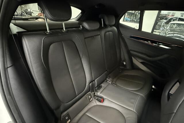 BMW X2 sDrive20i High Executive Edition M-Sport Panoramadak - Head up - stuurverwarming
