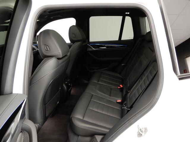 BMW X3 iX3 High Executive 80 kWh LED / Leder / HUD / Trekhaak / Schuifdak / Sportstoelen / DAB / Harman-kardon sound / Alu 20 inch