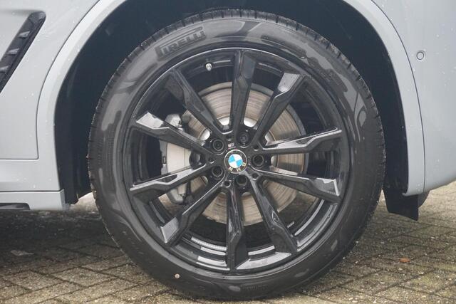 BMW X3 xDrive30i High Executive M Sport Harman Kardon / Panorama Dak / Trekhaak / Comfort Acces / Stoel- en Stuurverwarming