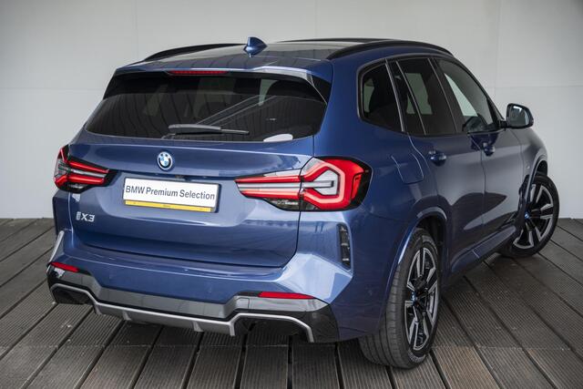 BMW X3 iX3 Executive 80 kWh | Driving Assistant Professional | Achteruitrijcamera | Sportstoelen voor |