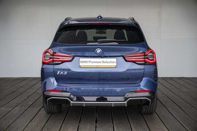 BMW X3 iX3 Executive 80 kWh | Driving Assistant Professional | Achteruitrijcamera | Sportstoelen voor |