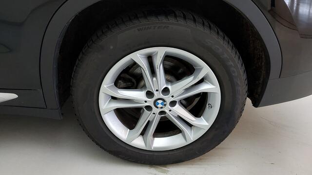 BMW X3 xDrive30e | 2023 | Camera | Stoelverwarming | Zomer+Winterset
