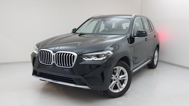 BMW X3 xDrive30e | 2023 | Camera | Stoelverwarming | Zomer+Winterset