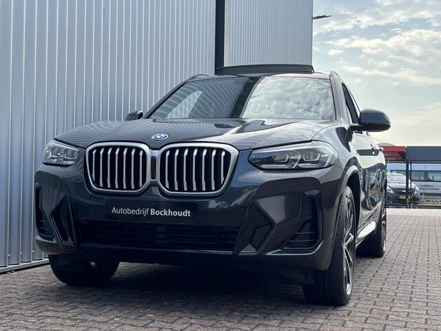 BMW X3 xDrive30e High Executive M-Sport | Nw Model | Panorama Dak