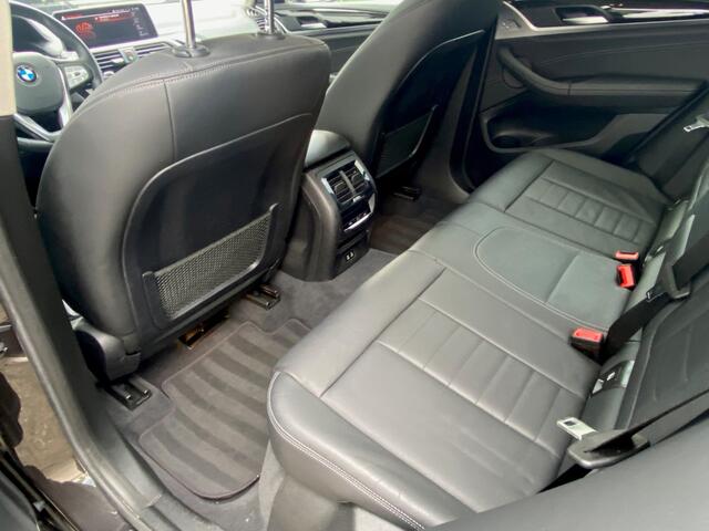 BMW X3 xDrive20i High Executive Ed. / Driving assist/ H.Kardon
