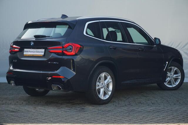 BMW X3 xDrive30e M Sport / Stoelverwarming en Ventilatie / Elektrische Stoelen / Laserlight / Hifi