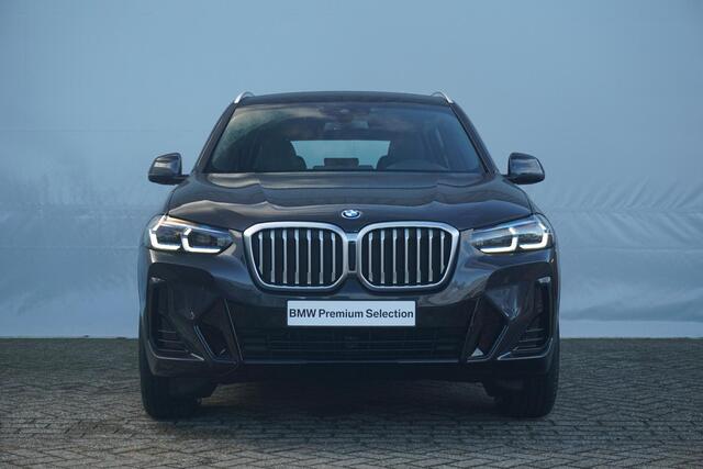 BMW X3 xDrive30e M Sport / Stoelverwarming en Ventilatie / Elektrische Stoelen / Laserlight / Hifi