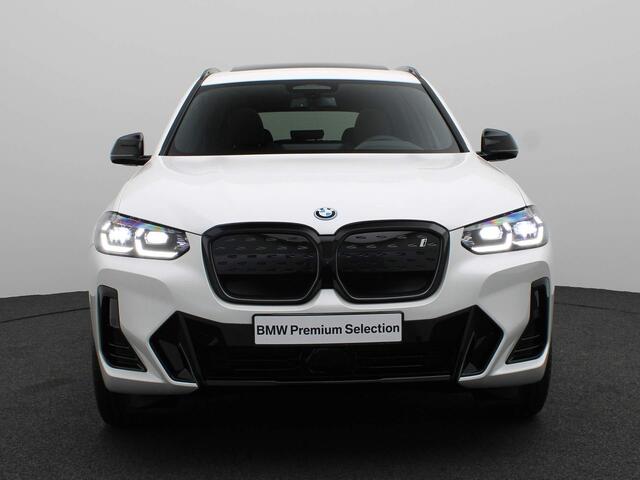 BMW X3 iX3 High Executive | Parking Pack | Safety Pack | Shadow Line Pack | Stuurwielrand Verwarmd | Trekhaak | Panoramadak | Driving Assistant Professional | Head-Up Display | Harman Kardon | 20''
