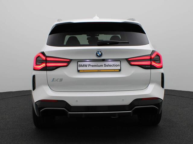 BMW X3 iX3 High Executive | Parking Pack | Safety Pack | Shadow Line Pack | Stuurwielrand Verwarmd | Trekhaak | Panoramadak | Driving Assistant Professional | Head-Up Display | Harman Kardon | 20''