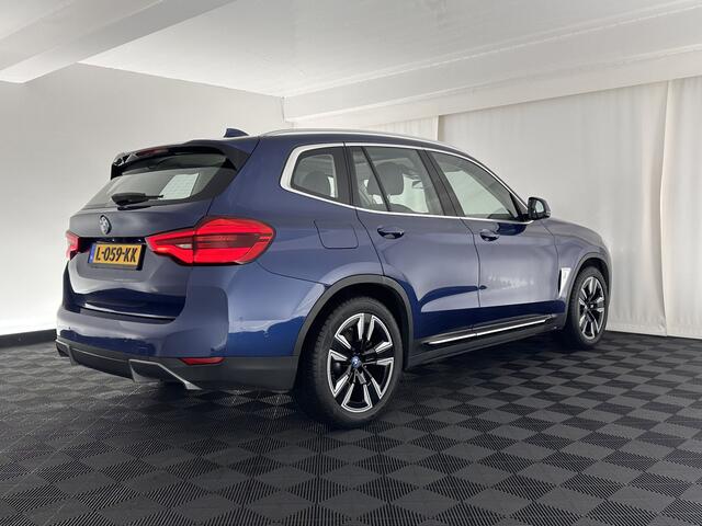 BMW X3 iX3 Executive 80 kWh [ 3-Fase ] (INCL-BTW) *PANO | ADAPTIVE-CRUISE | VERNASCA-FULL-LEATHER |DIGI-COCKPIT | FULL-LED | BLIND-SPOT | CAMERA | DAB+ | SPORTSEATS | 19''ALU*