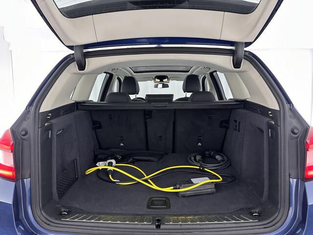 BMW X3 iX3 Executive 80 kWh [ 3-Fase ] (INCL-BTW) *PANO | ADAPTIVE-CRUISE | VERNASCA-FULL-LEATHER |DIGI-COCKPIT | FULL-LED | BLIND-SPOT | CAMERA | DAB+ | SPORTSEATS | 19''ALU*